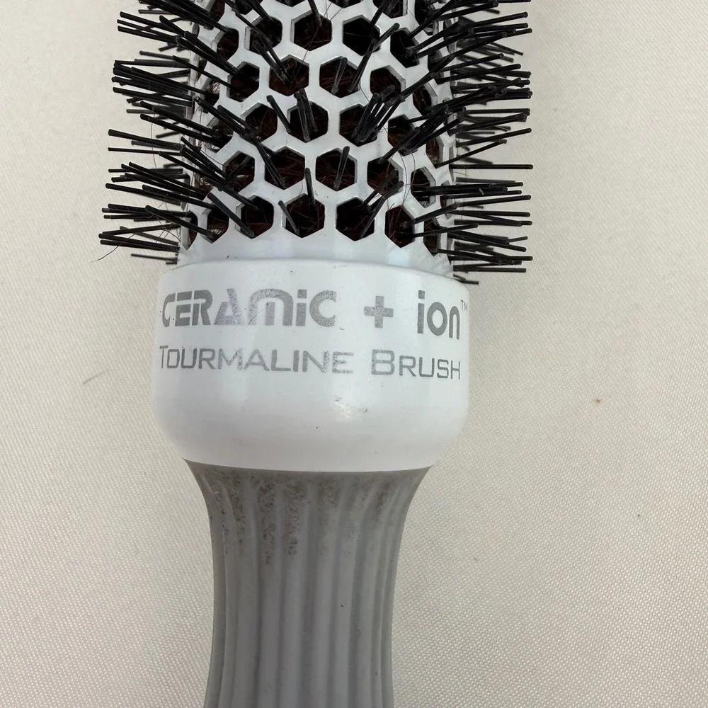 Olivia Garden Ceramic + Ion Tourmaline Thermal Round Hair Brush Grey White 1.25